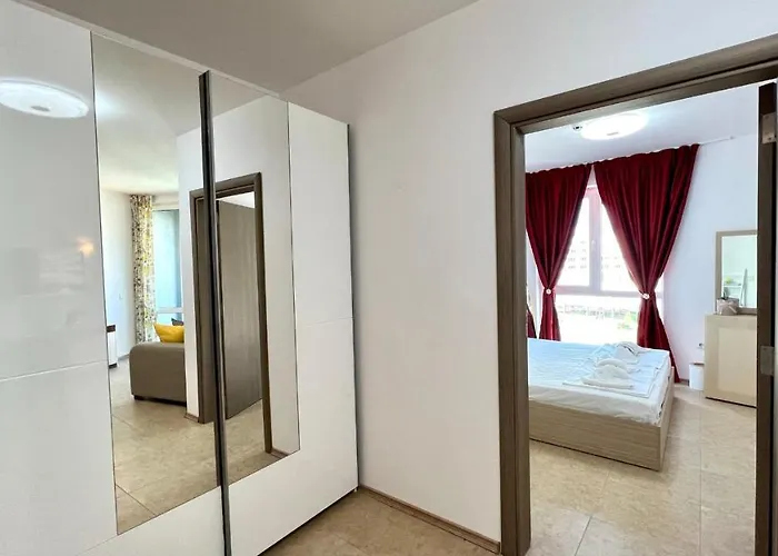 Bratanov Sunny Plaza Lejlighed