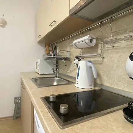 Bratanov Sunny Plaza Apartment Slantschew brjag