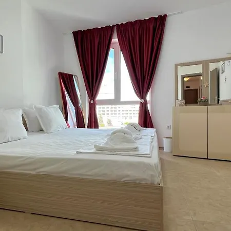 Apartment Bratanov Sunny Plaza Slantschew brjag